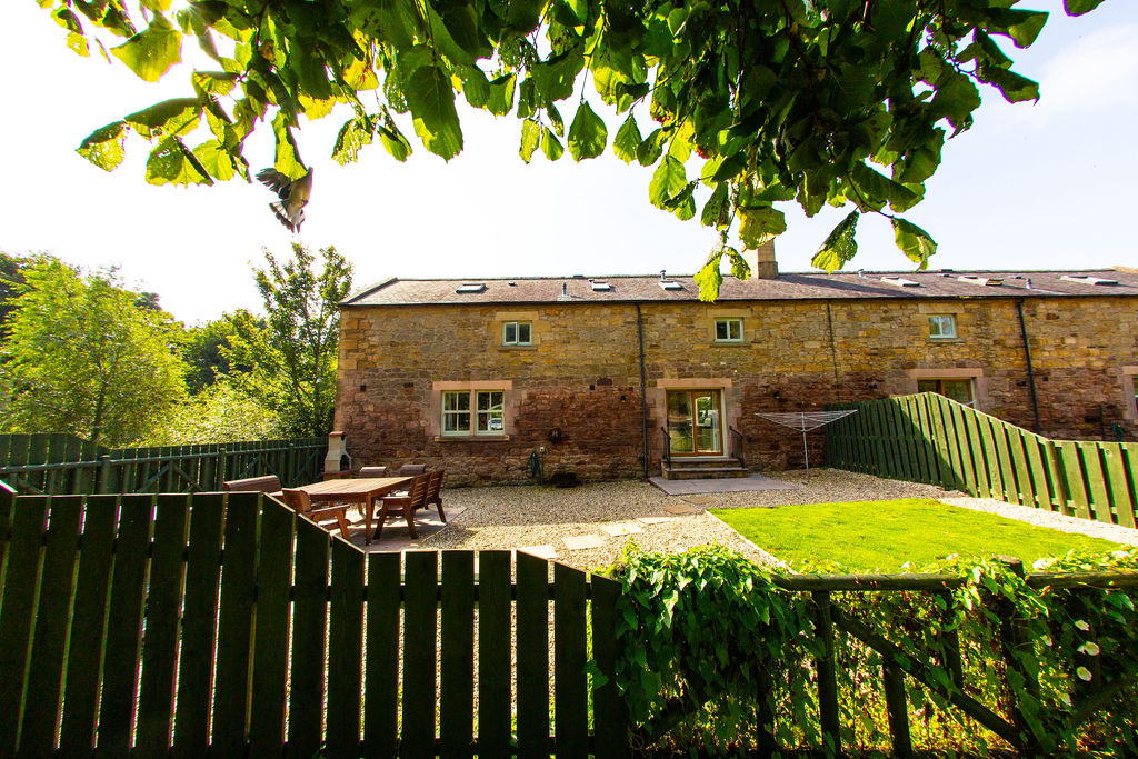Bullfinch Cottage Lucker 2