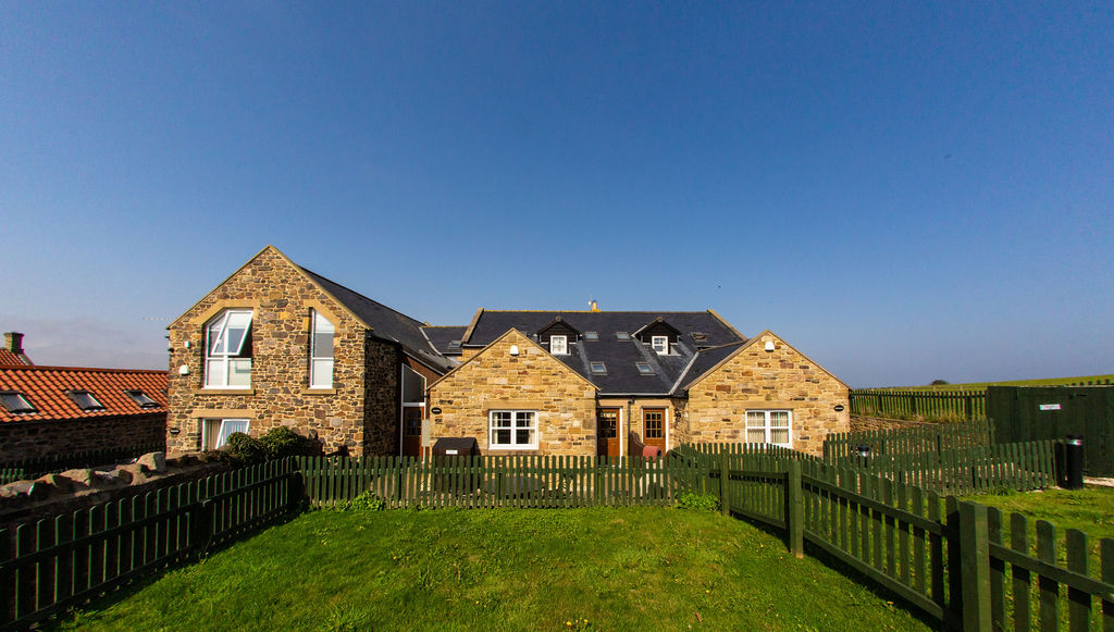 Jackdaw Budle Bay Holiday Cottages Northumberland 51