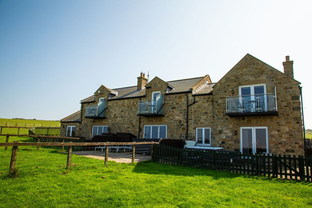 Heather House Budle Bay Holiday Cottages Northumberland 25