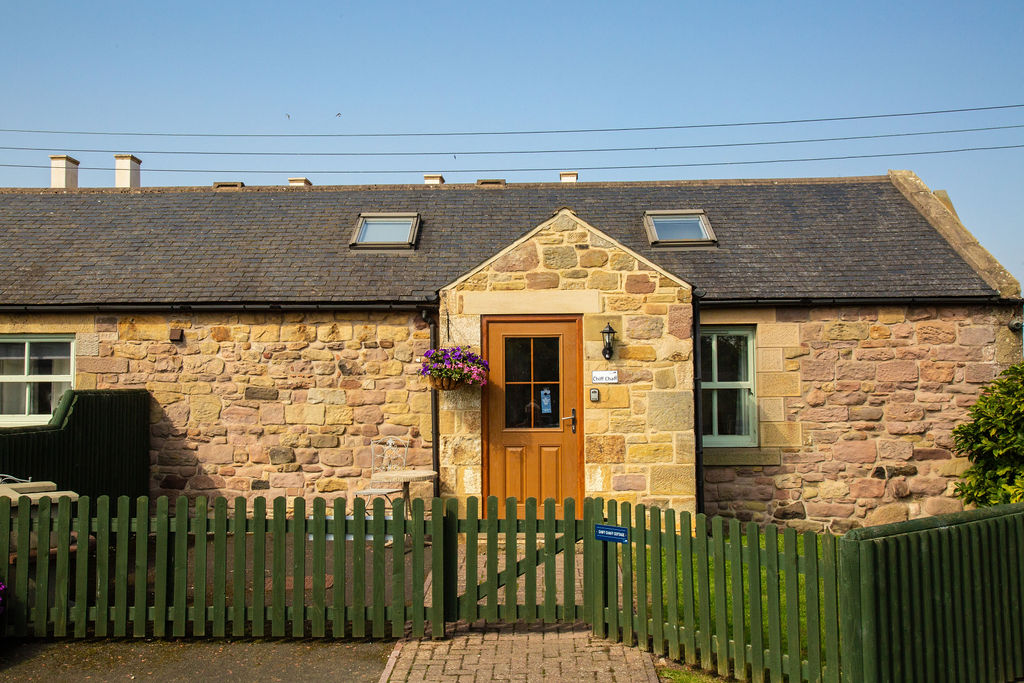 Lucker-Cottage-Chiff-Chaff