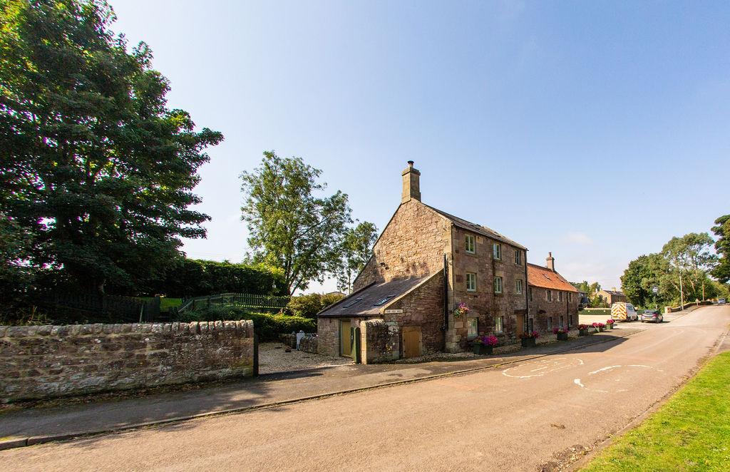 Lucker-Cottages-Old-Mill