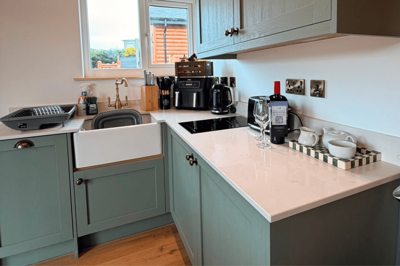 Turnstone Lodge 6
